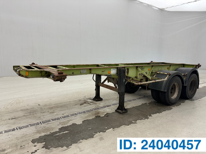 Van Hool Skelet 20 ft - Транспортер на контејнер/ Полуприколка со променливо тело: слика 1 Van Hool Skelet 20 ft - Транспортер на контејнер/ Полуприколка со променливо тело: слика 1