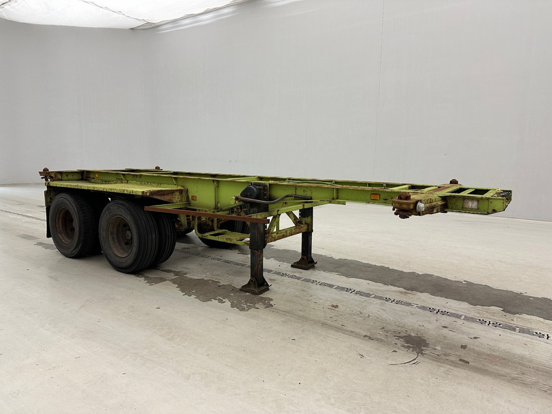 Van Hool Skelet 20 ft - Транспортер на контејнер/ Полуприколка со променливо тело: слика 3 Van Hool Skelet 20 ft - Транспортер на контејнер/ Полуприколка со променливо тело: слика 3