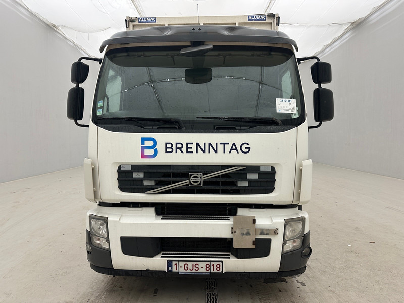 Volvo FE 300 - 6x2 - Камион со церада: слика 2 Volvo FE 300 - 6x2 - Камион со церада: слика 2
