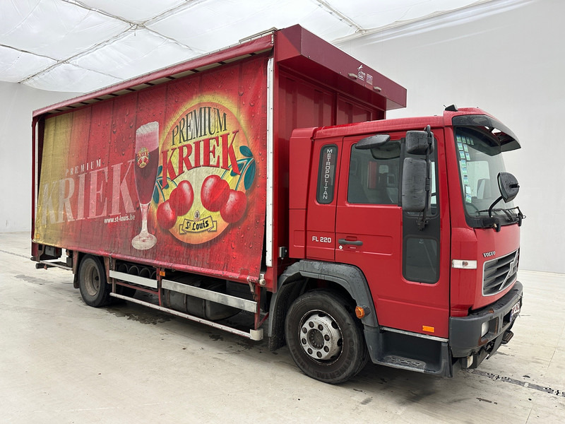 Volvo FL 220 - Камион со церада: слика 3 Volvo FL 220 - Камион со церада: слика 3