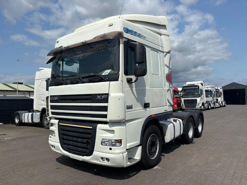 DAF XF 105.460 6X4 Spacecab Steelsuspension Manual geabox - Камион влекач: слика 1 DAF XF 105.460 6X4 Spacecab Steelsuspension Manual geabox - Камион влекач: слика 1
