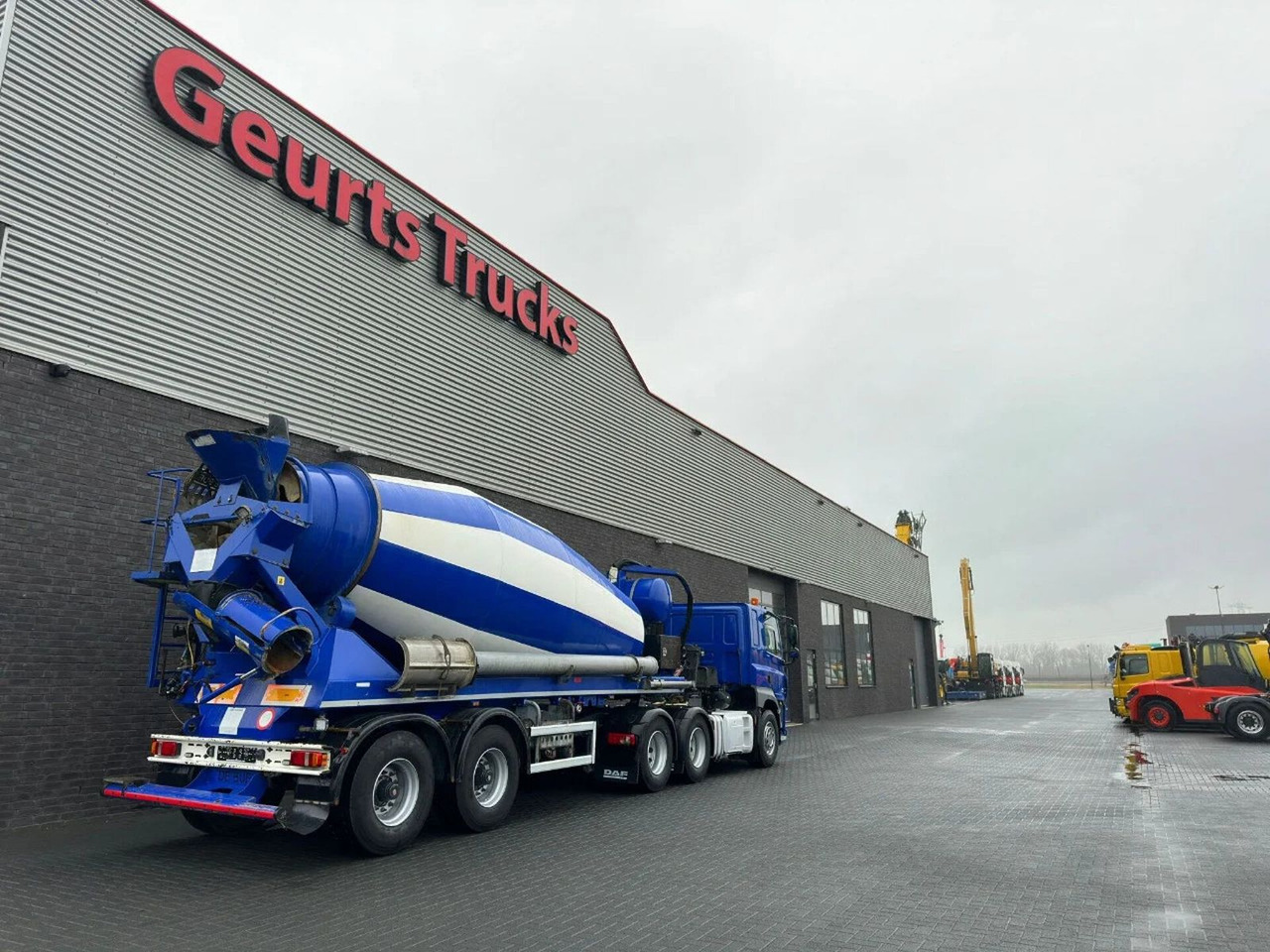 DAF CF 510 6X4 + DE BUF ST2 2-ASSIGE 10M3 CONCRETE M - Камион миксер за бетон: слика 5 DAF CF 510 6X4 + DE BUF ST2 2-ASSIGE 10M3 CONCRETE M - Камион миксер за бетон: слика 5