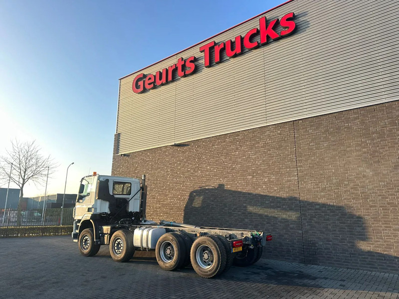 DAF CF 530 8X4 CHASSIS CAB SCHADE/UNFALL/DAMAGE - Камион со кабинска шасија: слика 3 DAF CF 530 8X4 CHASSIS CAB SCHADE/UNFALL/DAMAGE - Камион со кабинска шасија: слика 3