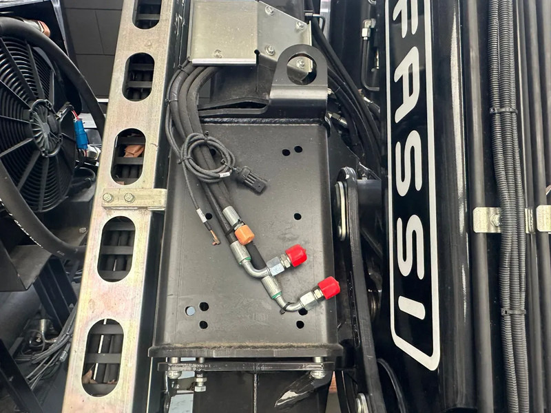 FASSI E-DYNAMIC F235A.2.26 - Брана: слика 4 FASSI E-DYNAMIC F235A.2.26 - Брана: слика 4