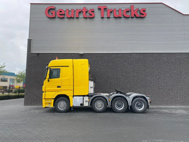 Mercedes-Benz Actros 4165 V8 8X4 SLT TITAN HEAVY DUTY TRACTOR / SCHWERLAST SATTELZUGMASCHINE 250 TON - Камион влекач: слика 1 Mercedes-Benz Actros 4165 V8 8X4 SLT TITAN HEAVY DUTY TRACTOR / SCHWERLAST SATTELZUGMASCHINE 250 TON - Камион влекач: слика 1