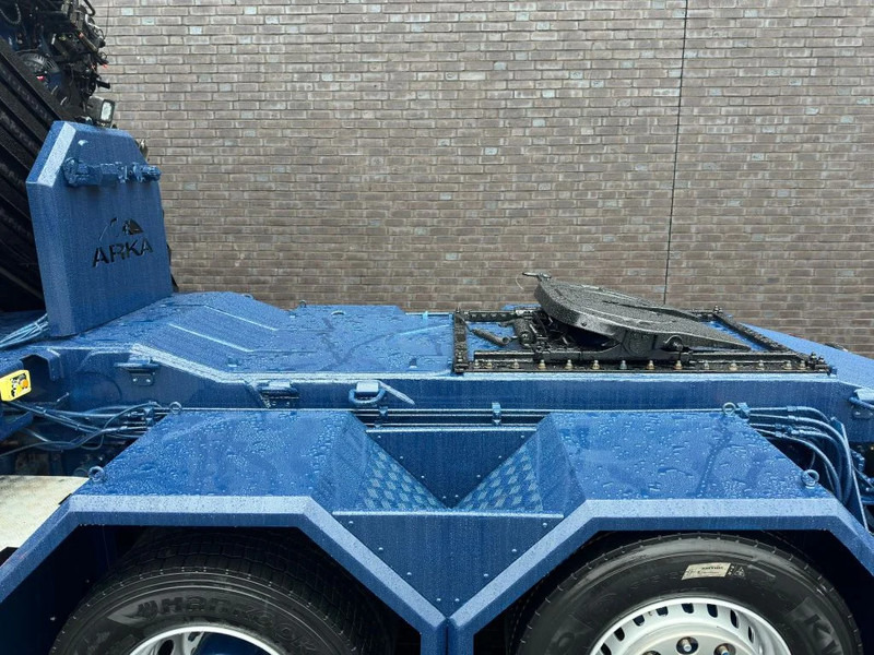 Камион влекач Volvo FH 16.650 8X2 + EFFER 1855/8S + JIB 6S HEAVY DUTY KRAAN/KRAN/CRANE/GRUA: слика 18 Камион влекач Volvo FH 16.650 8X2 + EFFER 1855/8S + JIB 6S HEAVY DUTY KRAAN/KRAN/CRANE/GRUA: слика 18