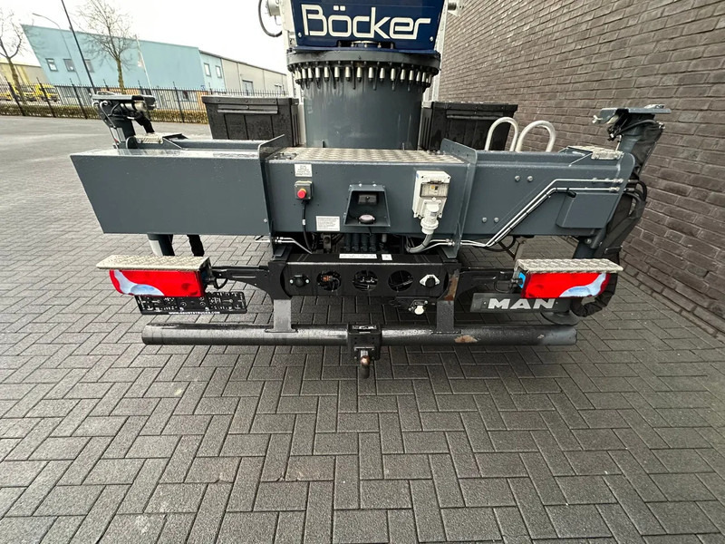 Камион со кран MAN TGL 7.190 4X2 BB BOCKER AK37/4000 + JIB MONTAGEKRAN/DACHDECKERKRAN/ROOFCRANE/KRAAN/KRAN/GRUA: слика 10 Камион со кран MAN TGL 7.190 4X2 BB BOCKER AK37/4000 + JIB MONTAGEKRAN/DACHDECKERKRAN/ROOFCRANE/KRAAN/KRAN/GRUA: слика 10