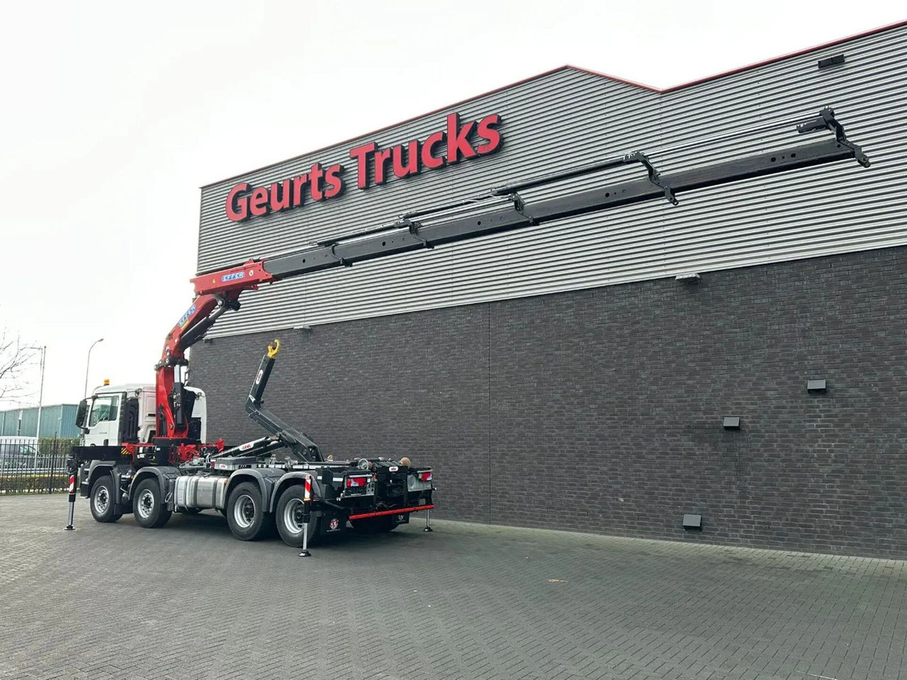 MAN TGS 35.460 8X4 BL+ HYVA 18.55.S HAAKARMSYSTEEM E - Камион со кука за подигање, Камион со кран: слика 3 MAN TGS 35.460 8X4 BL+ HYVA 18.55.S HAAKARMSYSTEEM E - Камион со кука за подигање, Камион со кран: слика 3