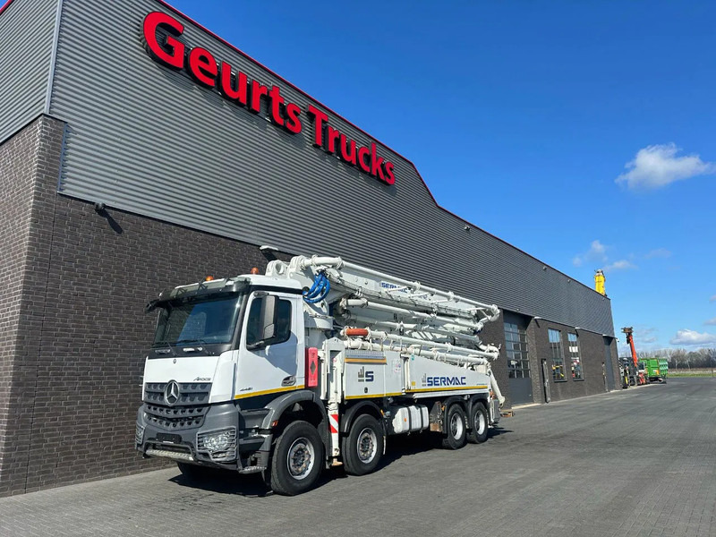 Mercedes-Benz Arocs 4451 8X4 + SERMAC 5Z42 BETONPOMP/BETONPUMPE/CONCRETE PUMP - Камион со бетонска пумпа: слика 2 Mercedes-Benz Arocs 4451 8X4 + SERMAC 5Z42 BETONPOMP/BETONPUMPE/CONCRETE PUMP - Камион со бетонска пумпа: слика 2