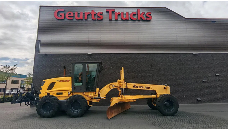 New Holland RG 200 B MOTORGRADER + RIPPER FROM 2012 HOURS 4237 - Порамнувач: слика 4 New Holland RG 200 B MOTORGRADER + RIPPER FROM 2012 HOURS 4237 - Порамнувач: слика 4