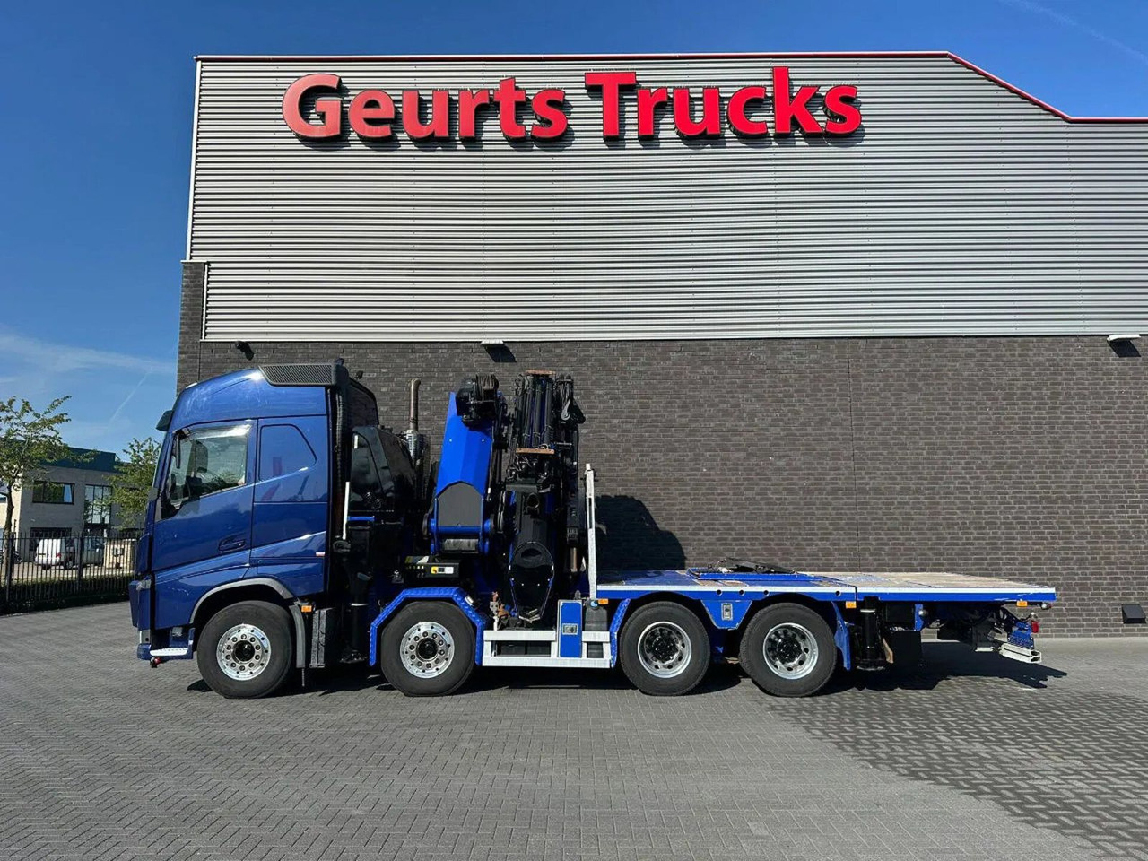 Камион со кран Volvo FH 540 8X4 TREKKER / BAKWAGEN MET PALFINGER PK13: слика 15