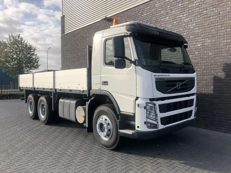 Камион со платформа Volvo FM 370 6X4 CARGO TRUCK RHD UNUSED: слика 9 Камион со платформа Volvo FM 370 6X4 CARGO TRUCK RHD UNUSED: слика 9