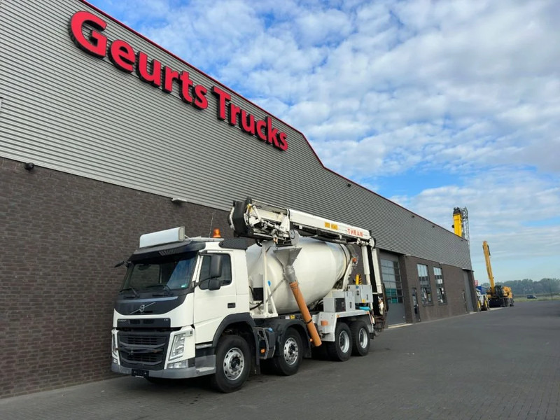 Volvo FM 410 8X4 + STETTER 9 M3 MIXER/MISCHER + THEAM 15 M TRANSPORTBAND/BELT - Камион миксер за бетон: слика 2 Volvo FM 410 8X4 + STETTER 9 M3 MIXER/MISCHER + THEAM 15 M TRANSPORTBAND/BELT - Камион миксер за бетон: слика 2