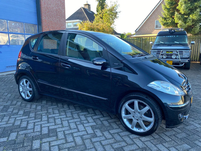 Mercedes-Benz A-Klasse 170 Automaat,Avantgarde. - Автомобил: слика 2 Mercedes-Benz A-Klasse 170 Automaat,Avantgarde. - Автомобил: слика 2