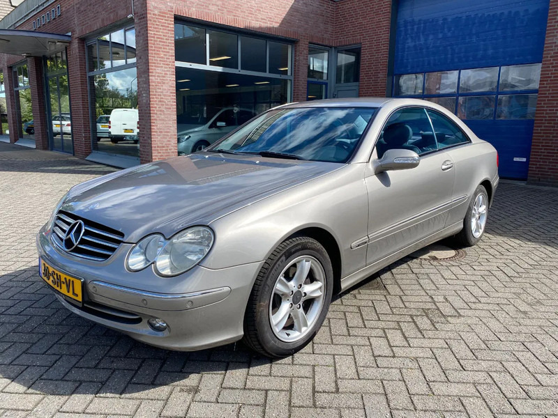 Mercedes-Benz CLK-Klasse C 200 KOMP. Autom. - Автомобил: слика 1 Mercedes-Benz CLK-Klasse C 200 KOMP. Autom. - Автомобил: слика 1