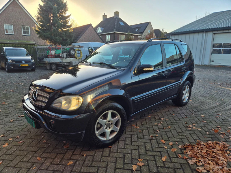 Mercedes-Benz ML. 320 autom AMG.nieuwe APK - Автомобил: слика 1 Mercedes-Benz ML. 320 autom AMG.nieuwe APK - Автомобил: слика 1