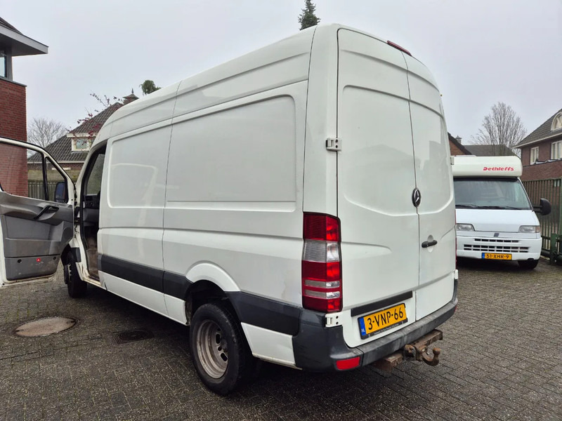 Mercedes-Benz Sprinter 516 autom. motor defect. L2 H2 - Товарно комбе: слика 3 Mercedes-Benz Sprinter 516 autom. motor defect. L2 H2 - Товарно комбе: слика 3