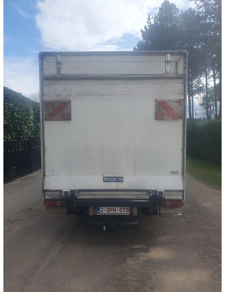 Nissan Cabstar TL3513 - Комбе фургон: слика 5 Nissan Cabstar TL3513 - Комбе фургон: слика 5