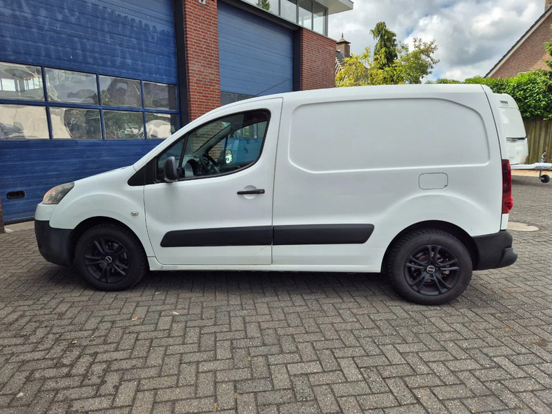Peugeot Partner 1.6 D - Мало комбе: слика 3 Peugeot Partner 1.6 D - Мало комбе: слика 3