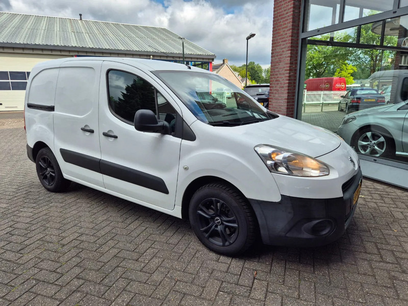 Peugeot Partner 1.6 D - Мало комбе: слика 1 Peugeot Partner 1.6 D - Мало комбе: слика 1