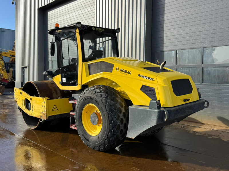 Bomag BW213D-5 - Ваљак: слика 3 Bomag BW213D-5 - Ваљак: слика 3