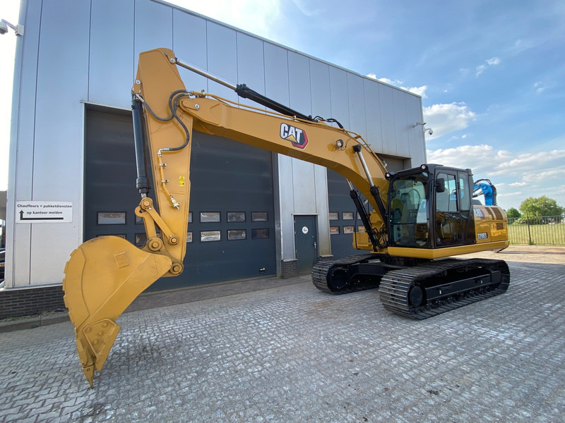 Caterpillar 320D3 - NEW / bucket with teeth / hammerlines - Багер гасеничар: слика 2 Caterpillar 320D3 - NEW / bucket with teeth / hammerlines - Багер гасеничар: слика 2