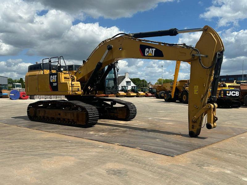 Лизинг на Caterpillar 352F Caterpillar 352F: слика 9