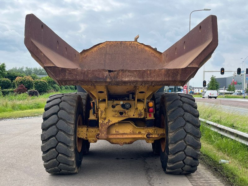 Caterpillar 730 - Зглобен истоварувач: слика 4 Caterpillar 730 - Зглобен истоварувач: слика 4