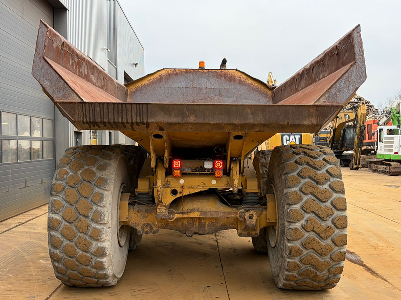 Caterpillar 745C - Зглобен истоварувач: слика 4 Caterpillar 745C - Зглобен истоварувач: слика 4