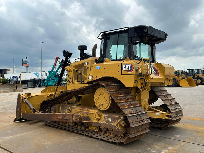 Caterpillar D6 LGP - Булдожер: слика 3 Caterpillar D6 LGP - Булдожер: слика 3