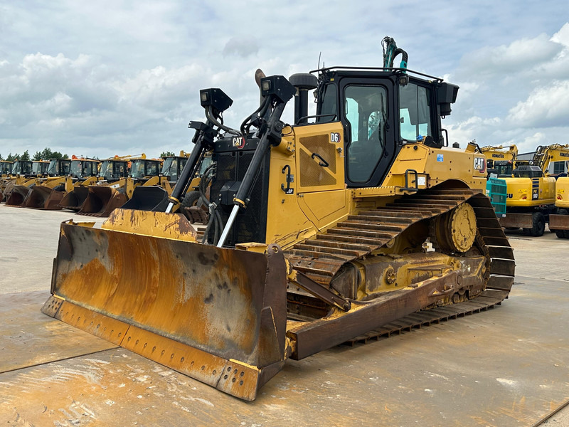 Caterpillar D6 LGP - Булдожер: слика 2 Caterpillar D6 LGP - Булдожер: слика 2