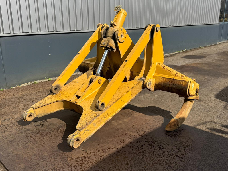 Caterpillar D6R Ripper - Нож за парање: слика 3 Caterpillar D6R Ripper - Нож за парање: слика 3