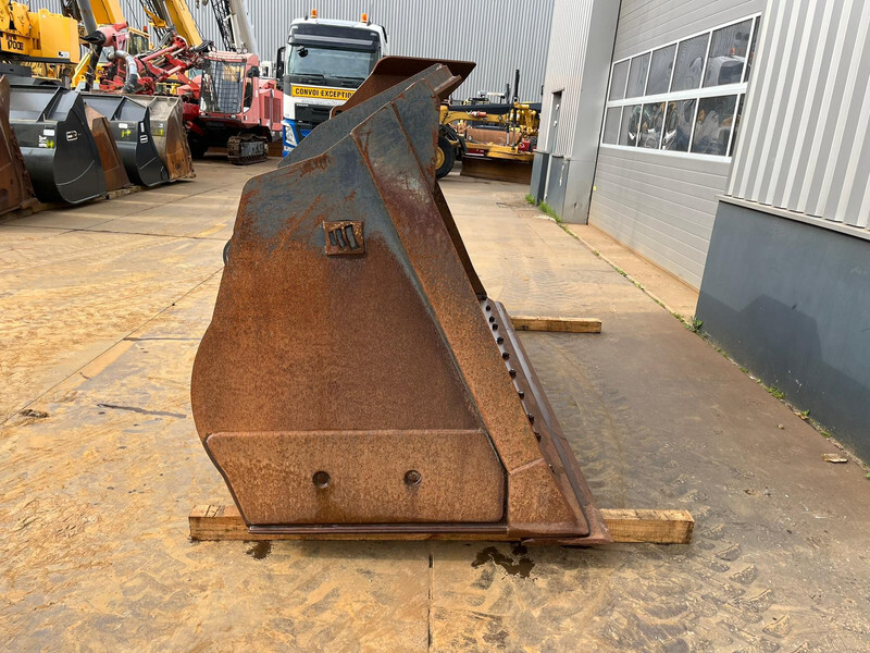 Doosan Bucket DL450 4600 l - Корпа: слика 5 Doosan Bucket DL450 4600 l - Корпа: слика 5