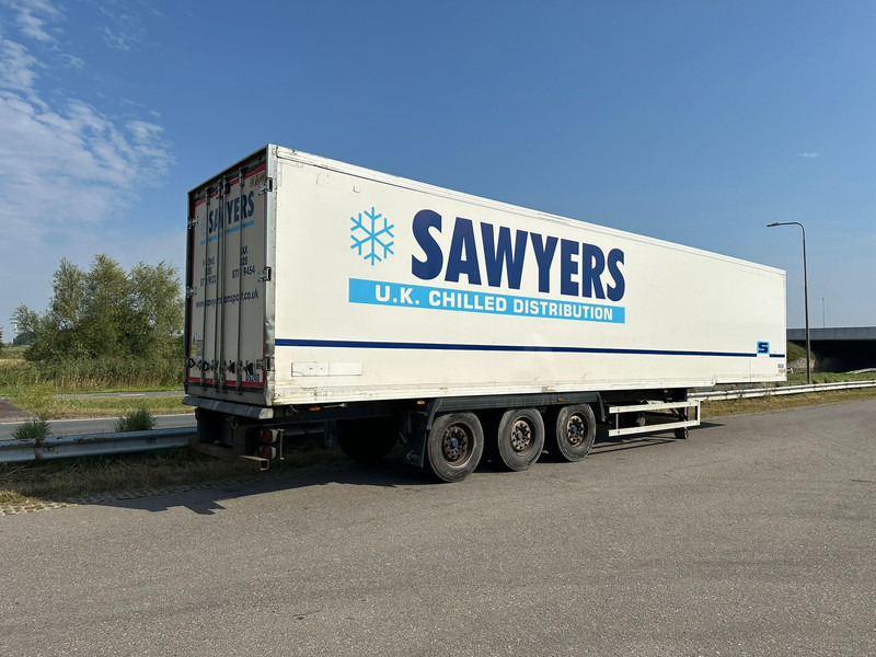 Gray and Adams Meat Hook Thermo King SLXE 400 - Полуприколка ладилник: слика 5 Gray and Adams Meat Hook Thermo King SLXE 400 - Полуприколка ладилник: слика 5