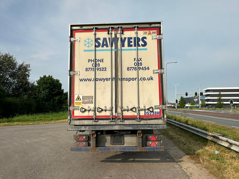 Gray and Adams Meat Hook Thermo King SLXE 400 - Полуприколка ладилник: слика 4 Gray and Adams Meat Hook Thermo King SLXE 400 - Полуприколка ладилник: слика 4