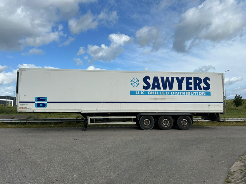 Gray and Adams Meat Hook Thermo King SLXE 400 - Полуприколка ладилник: слика 2 Gray and Adams Meat Hook Thermo King SLXE 400 - Полуприколка ладилник: слика 2