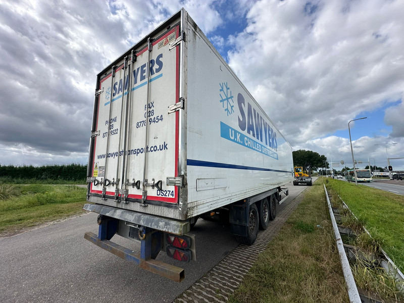 Gray and Adams Meat Hook Thermo King SLXE 400 - Полуприколка ладилник: слика 4 Gray and Adams Meat Hook Thermo King SLXE 400 - Полуприколка ладилник: слика 4