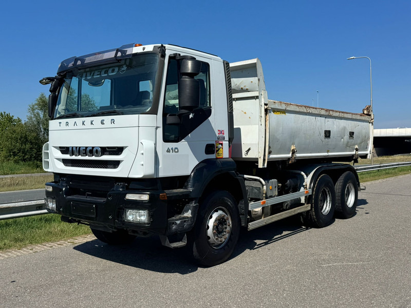 Iveco Trakker 410 6x4 Kipper - Кипер: слика 2 Iveco Trakker 410 6x4 Kipper - Кипер: слика 2