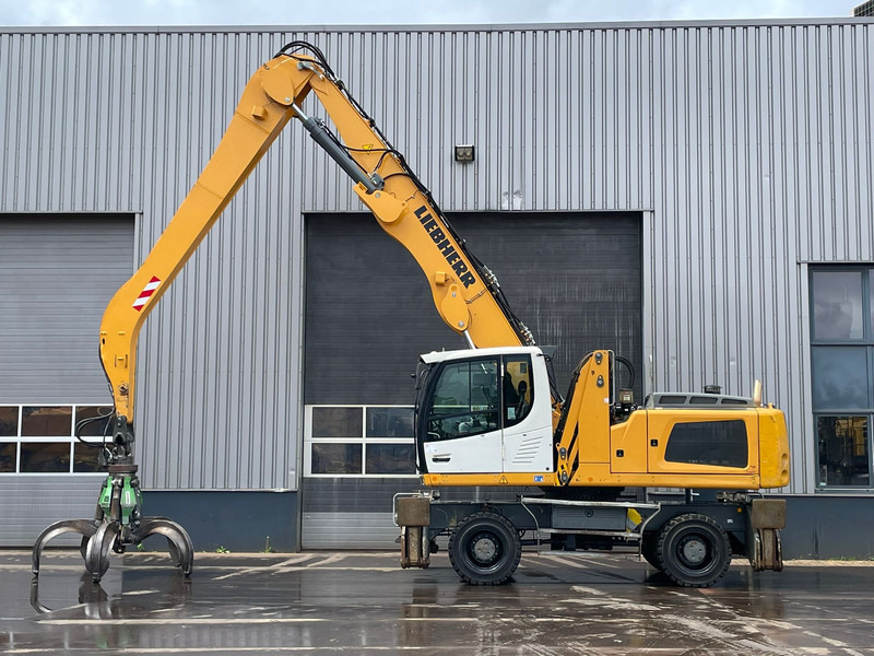 Liebherr LH30 M - Material Handler - Справувач со отпад/ Индустрија: слика 2 Liebherr LH30 M - Material Handler - Справувач со отпад/ Индустрија: слика 2