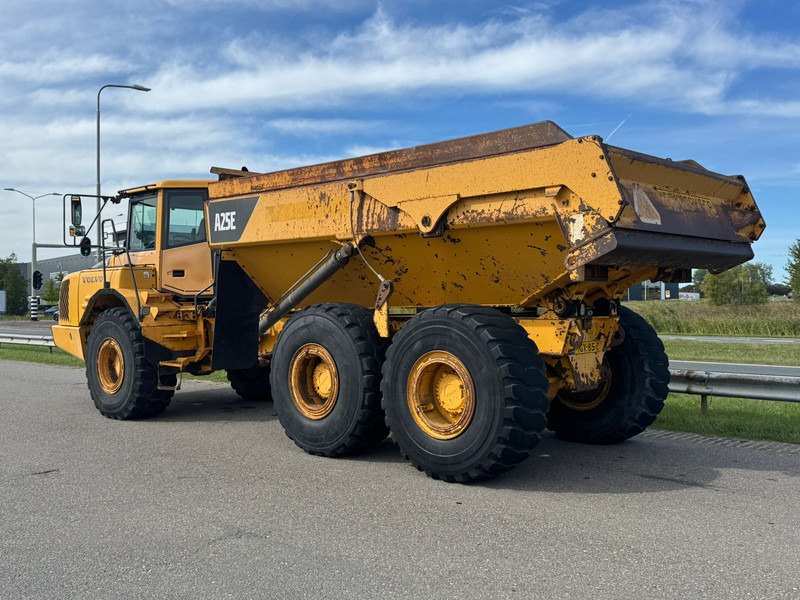 Volvo A25E - Зглобен истоварувач: слика 3 Volvo A25E - Зглобен истоварувач: слика 3