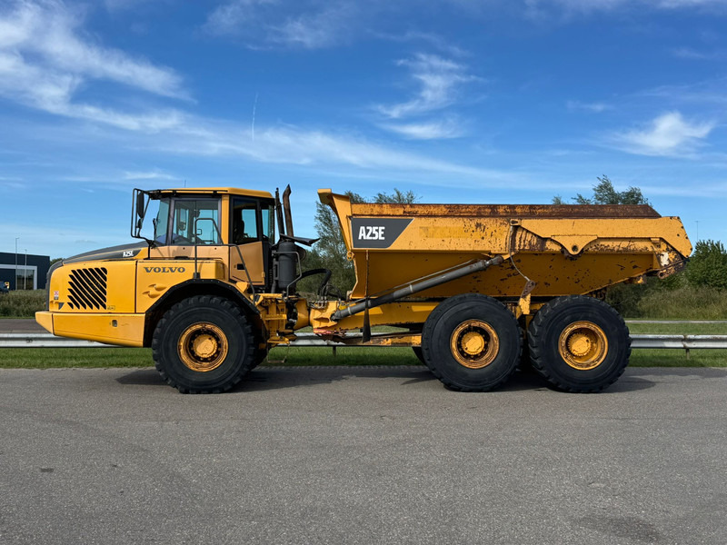 Volvo A25E - Зглобен истоварувач: слика 1 Volvo A25E - Зглобен истоварувач: слика 1
