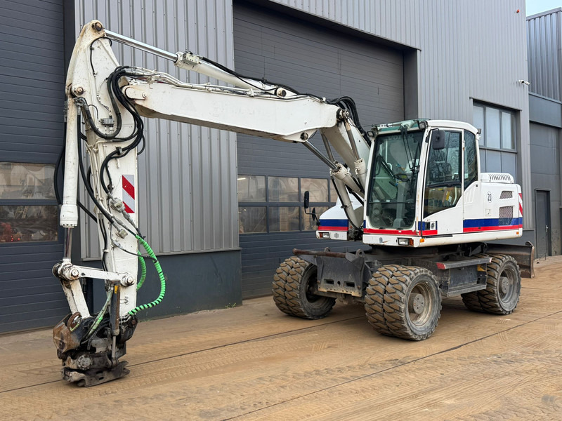 Volvo EW160D - Багер на тркала: слика 2 Volvo EW160D - Багер на тркала: слика 2