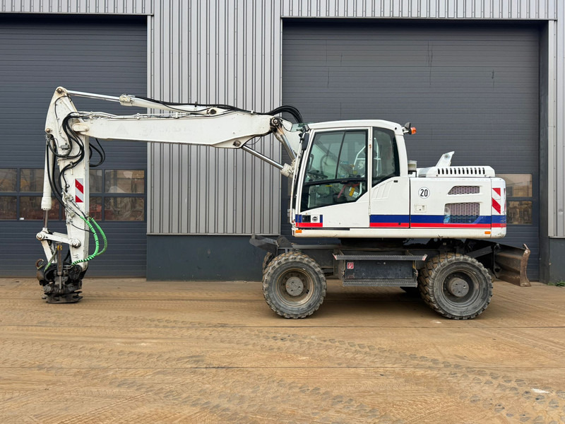 Volvo EW160D - Багер на тркала: слика 1 Volvo EW160D - Багер на тркала: слика 1