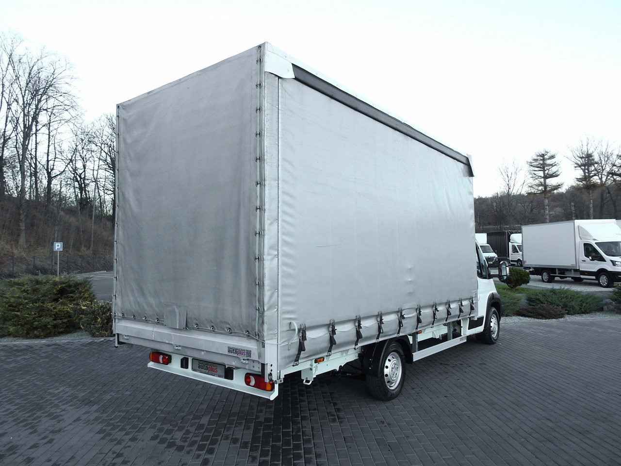 CITROEN JUMPER TARPAULIN 10 PALLETS CRUISE CONTROL AIR CONDITIONING LED LIGHTS PNEUMATICS 165HP - Комбе со церада: слика 3 CITROEN JUMPER TARPAULIN 10 PALLETS CRUISE CONTROL AIR CONDITIONING LED LIGHTS PNEUMATICS 165HP - Комбе со церада: слика 3