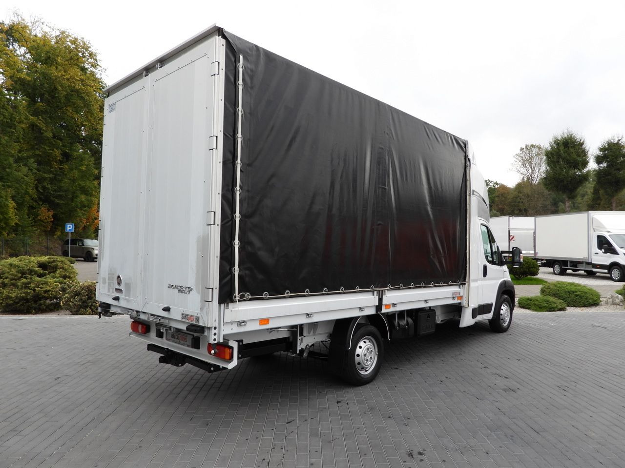 FIAT DUCATO TARPAULIN 9 PALLETS CRUISE CONTROL LED LIGHTS PNEUMATICS AIR CONDITIONING 180HP - Комбе со церада: слика 3 FIAT DUCATO TARPAULIN 9 PALLETS CRUISE CONTROL LED LIGHTS PNEUMATICS AIR CONDITIONING 180HP - Комбе со церада: слика 3