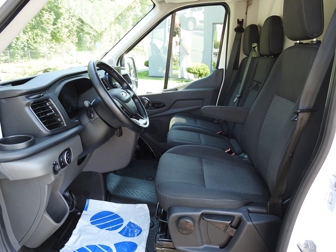 Комбе ладилник FORD TRANSIT REFRIGERATOR VAN  0*C HEATING FUNCTION CRUISE CONTROL AIR CONDITIONING LED LIGHTS  130HP: слика 30