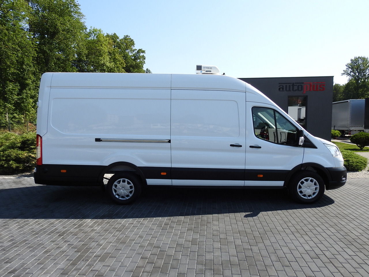 Комбе ладилник FORD TRANSIT REFRIGERATOR VAN  0*C HEATING FUNCTION CRUISE CONTROL AIR CONDITIONING LED LIGHTS  130HP: слика 7
