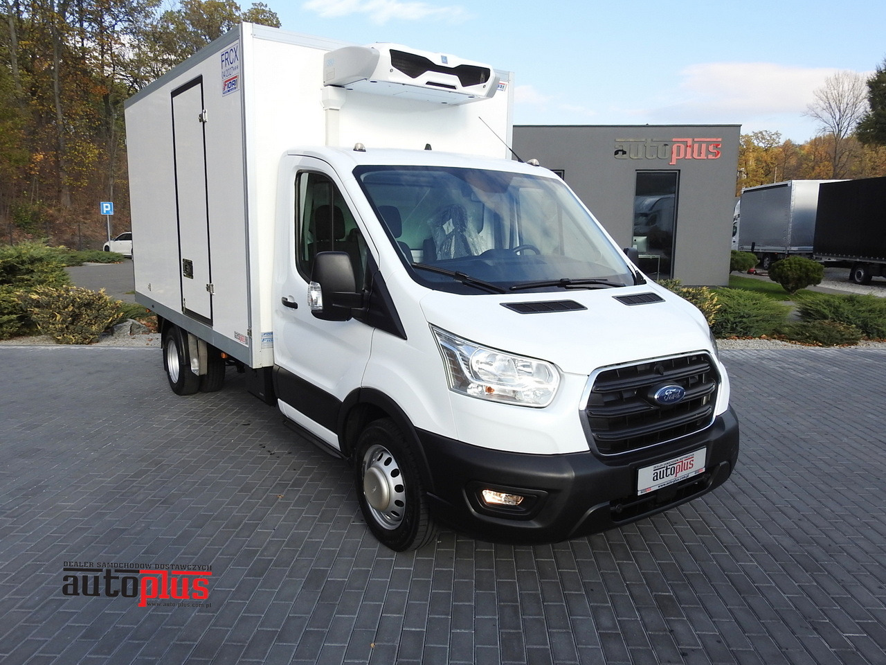 FORD TRANSIT REGRIGERATOR BOX -10*C POWER SUPPLY 230V CRUISE CONTROL AIR CONDITIONING LED LIGHTS PNEUMATICS TWIN WHEELS 130HP - Комбе ладилник: слика 1 FORD TRANSIT REGRIGERATOR BOX -10*C POWER SUPPLY 230V CRUISE CONTROL AIR CONDITIONING LED LIGHTS PNEUMATICS TWIN WHEELS 130HP - Комбе ладилник: слика 1