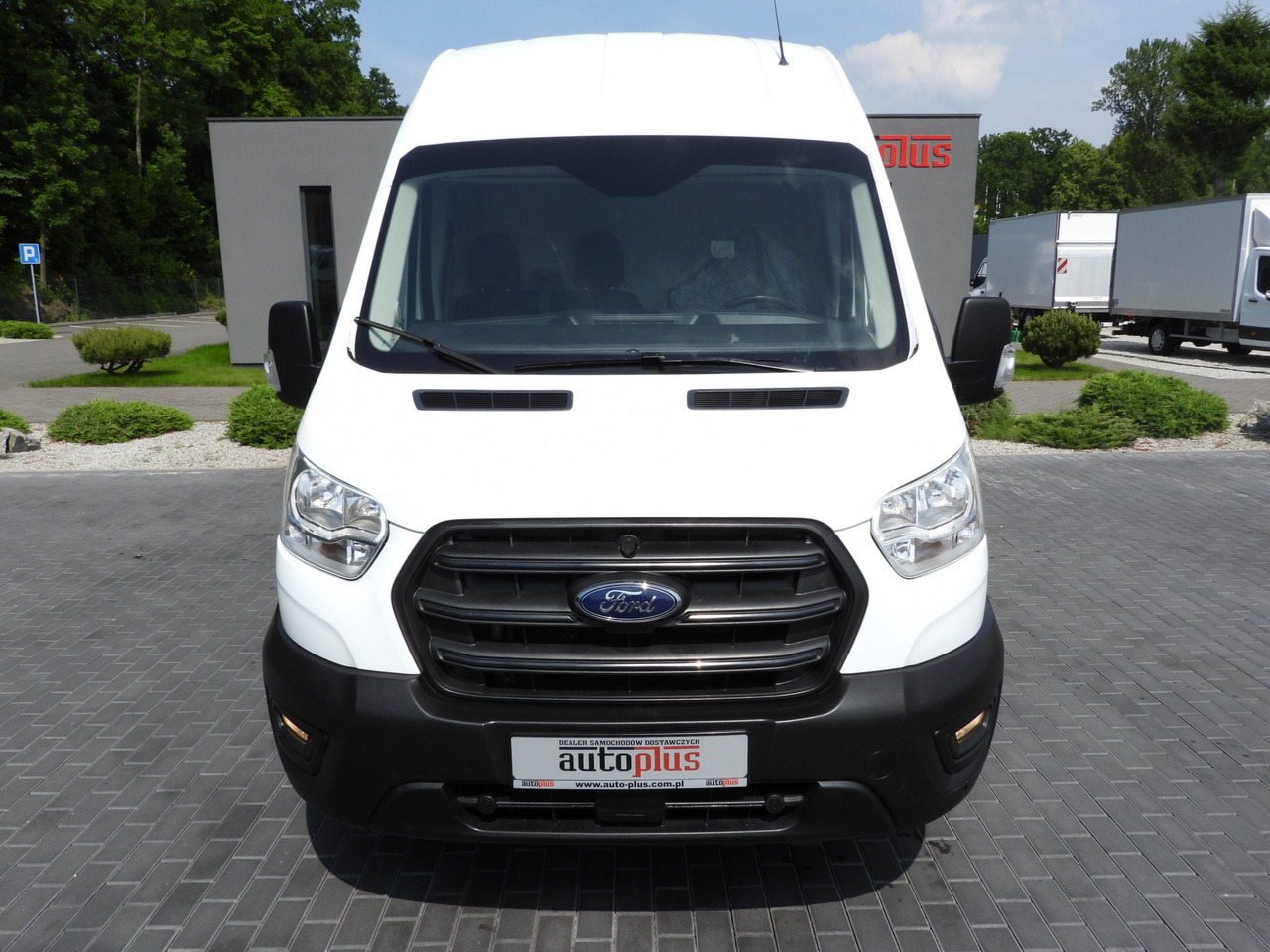 FORD TRANSIT VAN CRUISE CONTROL LED LIGHTS AIR CONDITIONING 130HP - Товарно комбе: слика 5 FORD TRANSIT VAN CRUISE CONTROL LED LIGHTS AIR CONDITIONING 130HP - Товарно комбе: слика 5