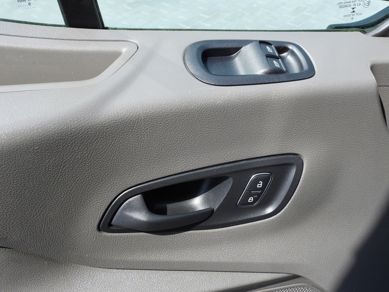 Товарно комбе FORD TRANSIT  VAN CRUISE CONTROL LED LIGHTS AIR CONDITIONING  130HP: слика 24